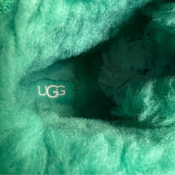 UGG Neumel Heritage Chukka Lace-Up Suede Sherpa UGGPlush Wool Boot Green Teal - Picture 12 of 15